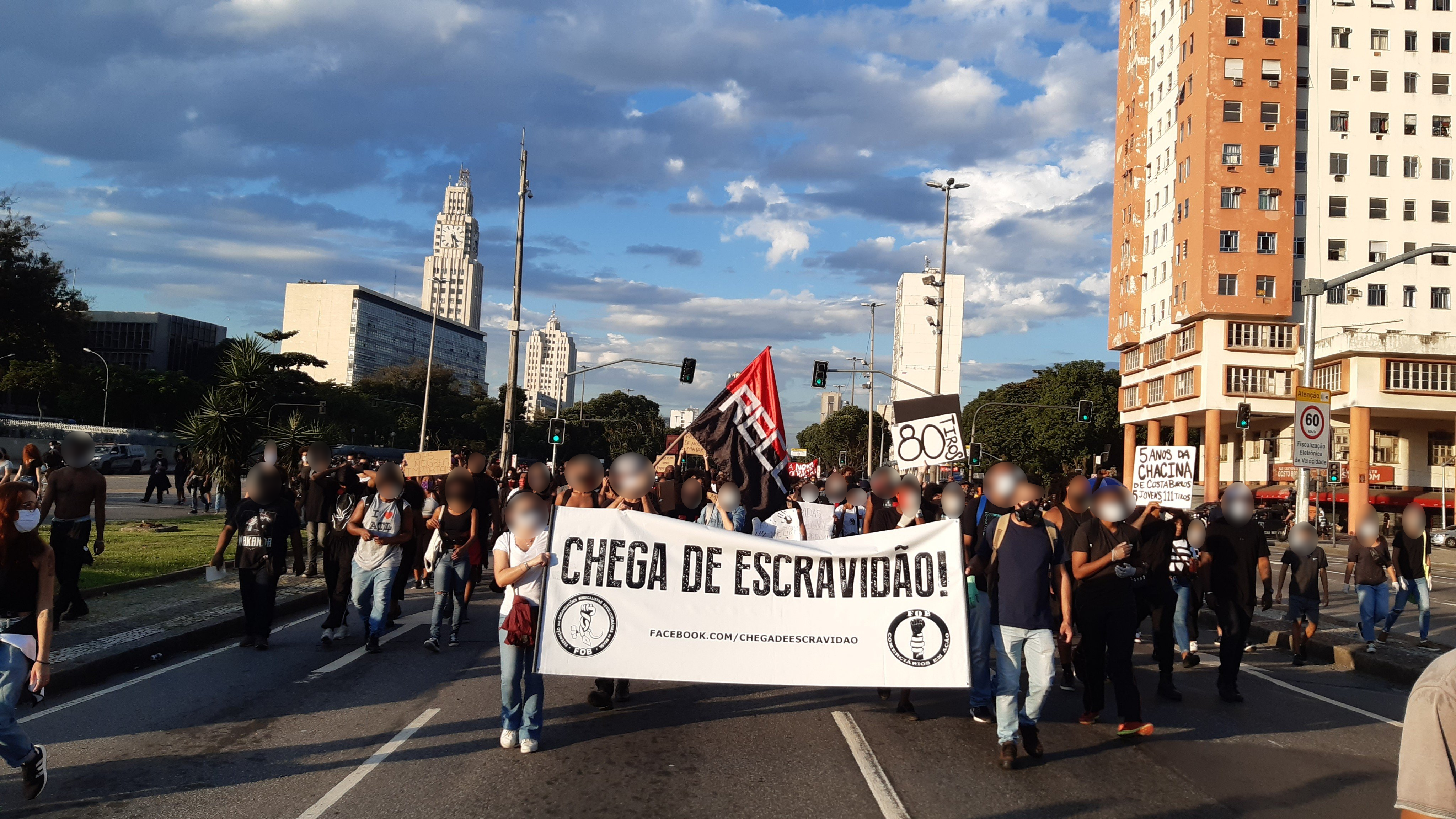 Atos antifascistas e antirracistas tomam as ruas do Brasil